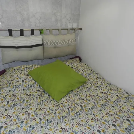 Bormes-les-mimosas, 2 Pieces, 4 Personnes - Fr-1-251-596 *